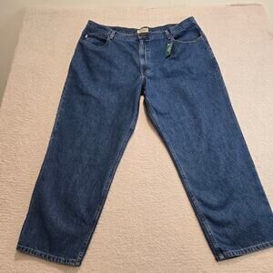 NWT L L Bean Jeans Men's Stonewashed Denim Relaxed Fit Size 44W x 29 Inseam